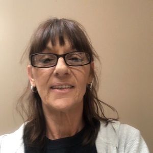 Meet your Posher, Tina